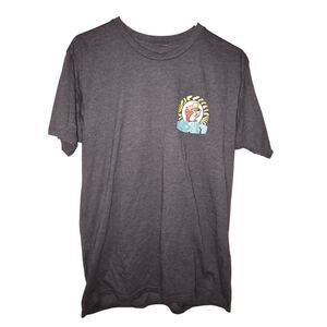 Buc-ees Adult T-Shirt Size L Gray  Short Sleeve Beaver Jeep Graphic Print NWOT